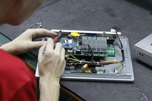 LED顯示屏與LCD的區別在哪些方面？